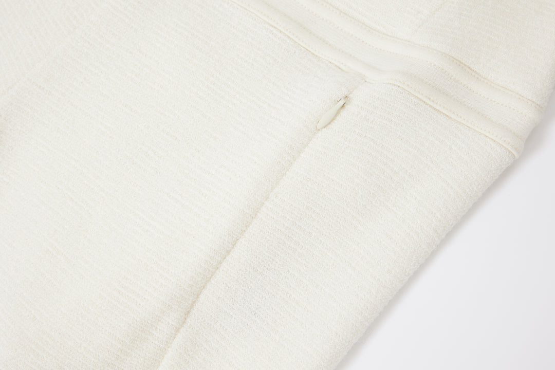“Comfort Zone” White