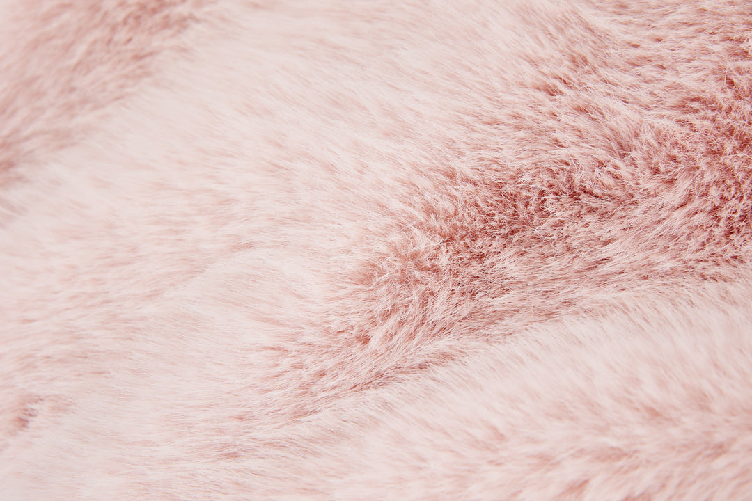 "Guest" Fur Pink