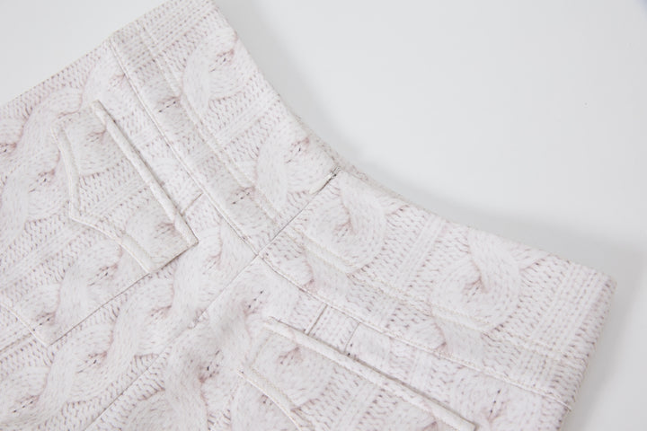 "Alumna" Shorts