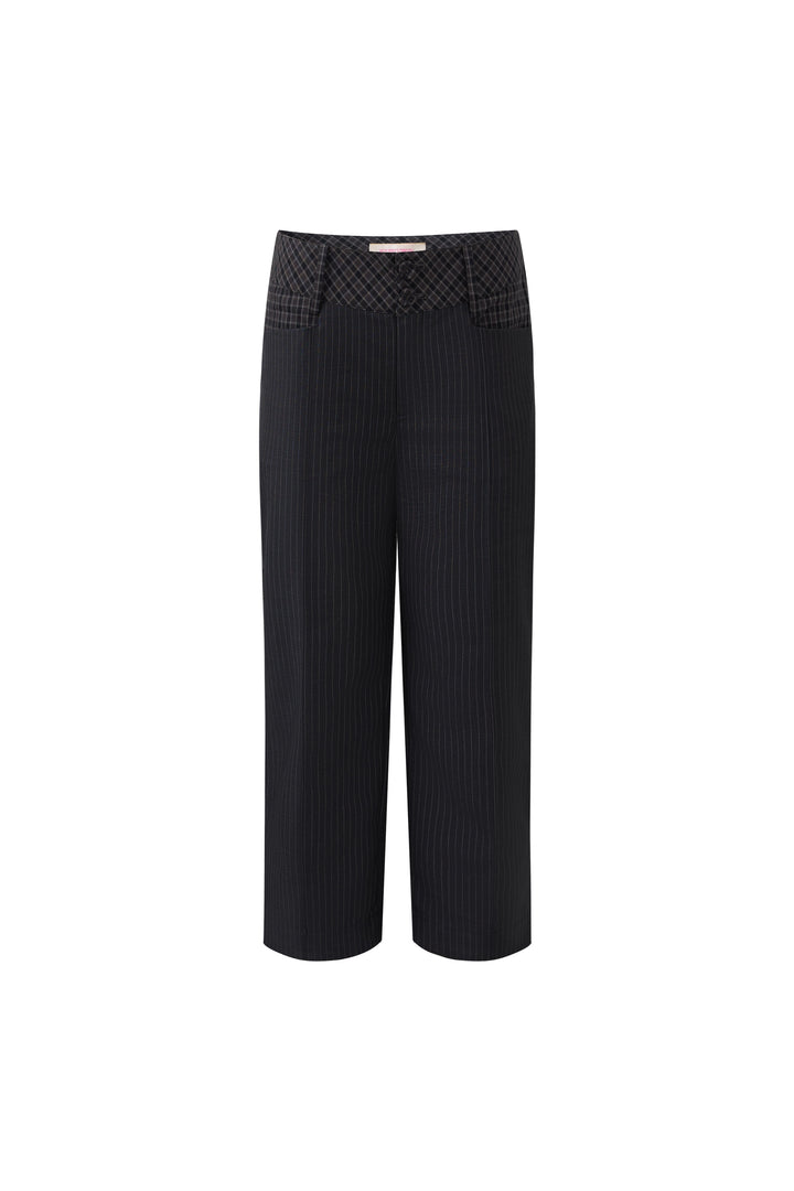 "Proctor" Capri