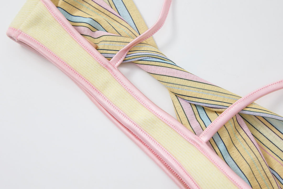 “Beach Club” Twist Bra