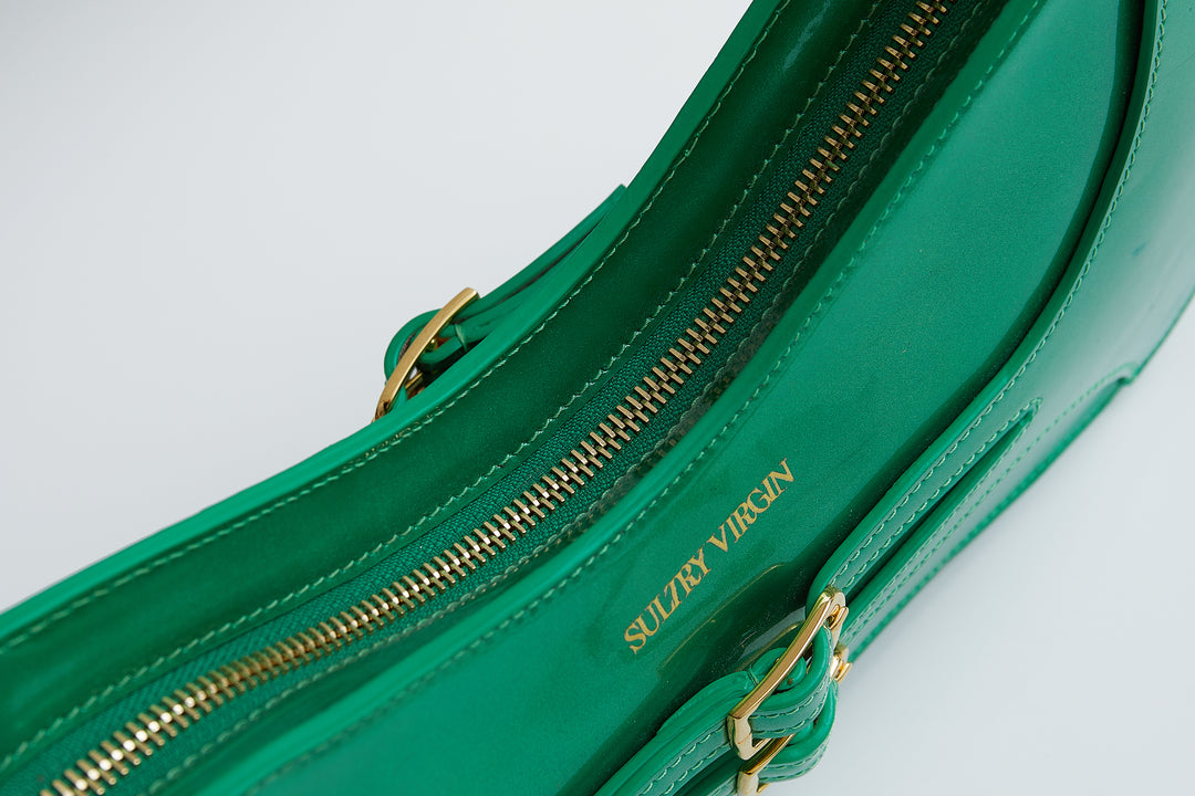 “Medium Pearl" Jelly Green